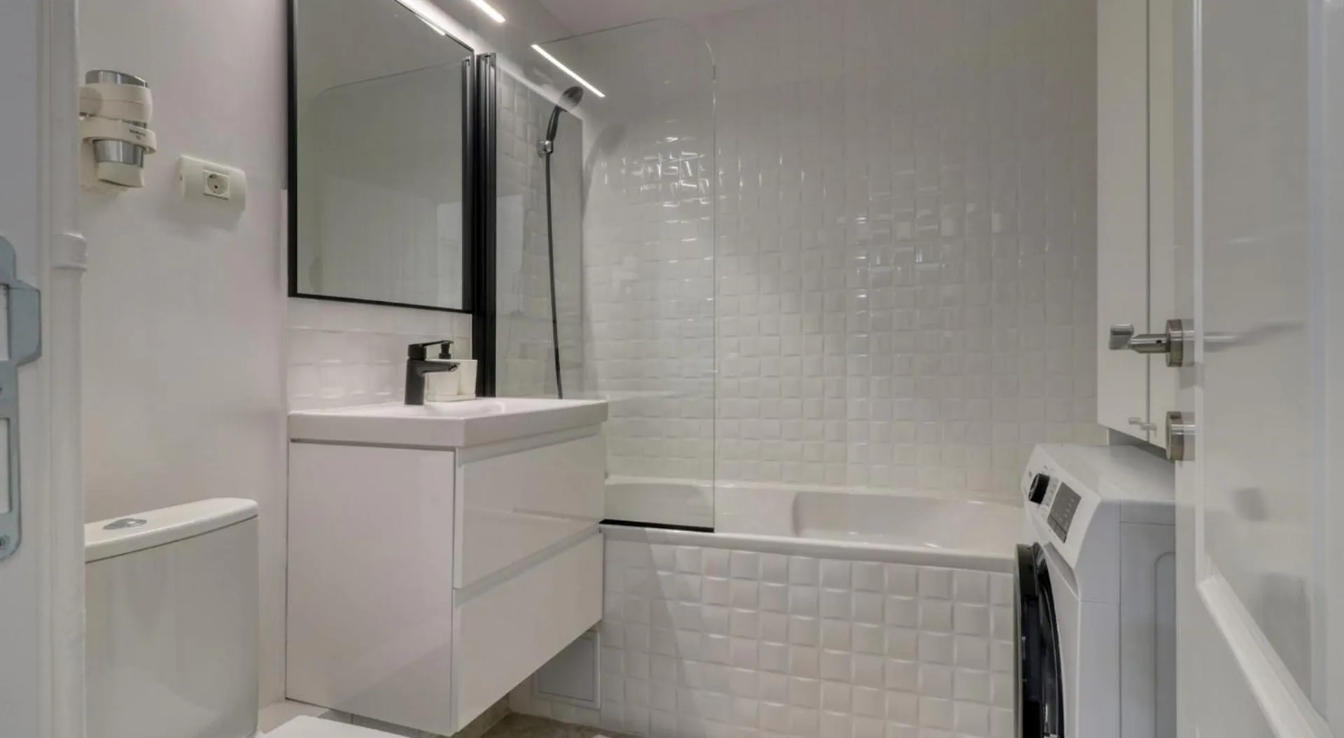 Ferienwohnung Zen Flat - 5 Min Metrou Bukarest Rumänien